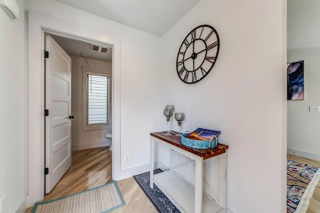 Nashville'S Broadway: Your Spacious Home 0*, Nashville United States